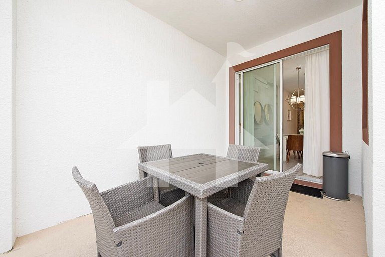 Vacation Home Near Disney, 4 bedrooms