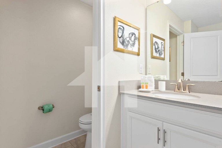 Vacation Home Near Disney, 4 bedrooms