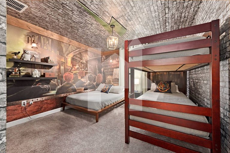 Vacation Home Near Disney, 4 bedrooms