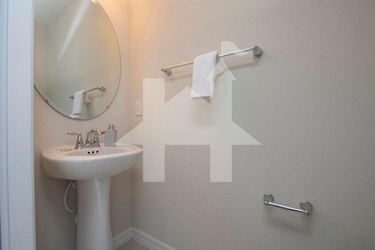 Vacation Home Near Disney, 5 bedrooms