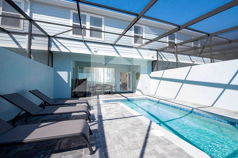 Vacation Home Near Disney, 5 bedrooms