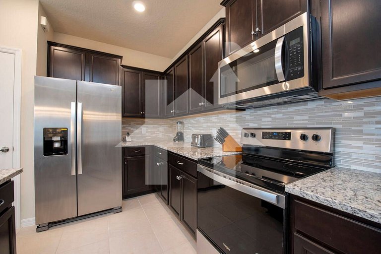 Vacation Home Near Disney, 5 bedrooms