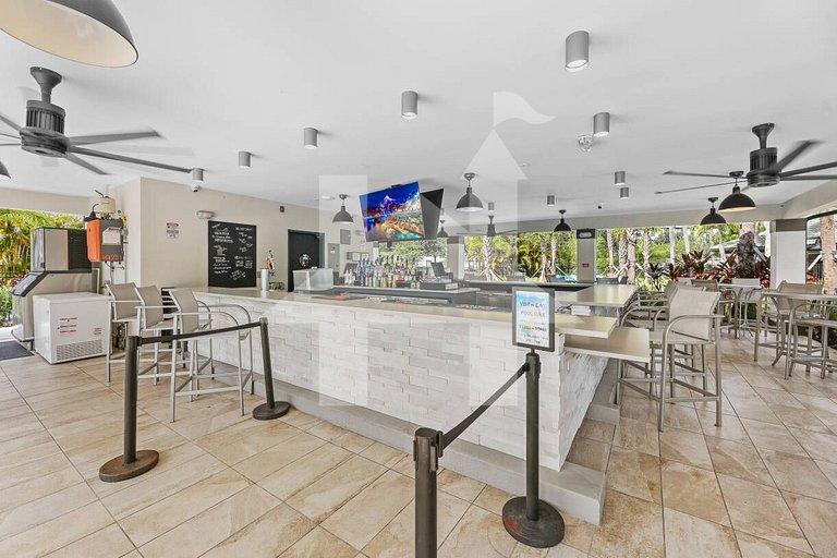 Vacation Home Near Disney, 5 bedrooms