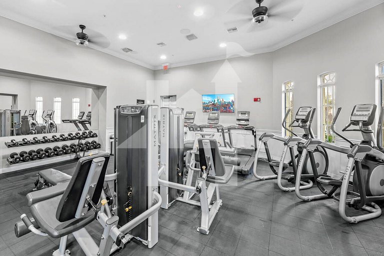 Vacation Home Near Disney, 5 bedrooms