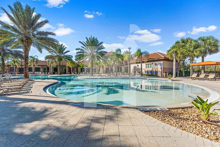 Vacation Home Near Disney, 6 bedrooms