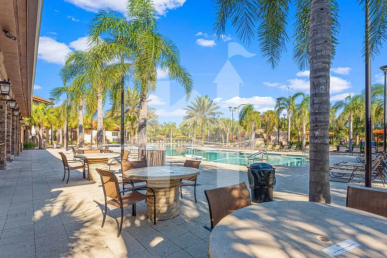 Vacation Home Near Disney, 6 bedrooms