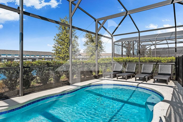 Vacation Home Near Disney, 6 bedrooms