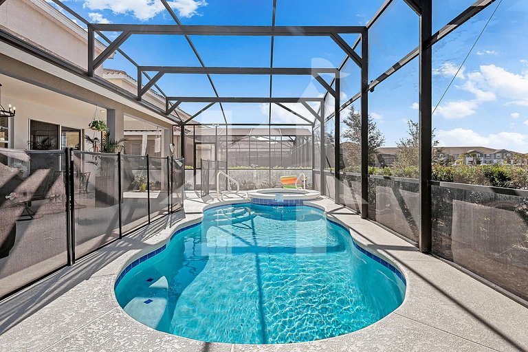 Vacation Home Near Disney, 6 bedrooms