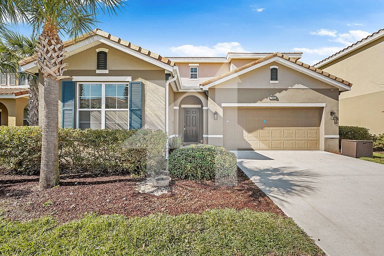 Vacation Home Near Disney, 6 bedrooms