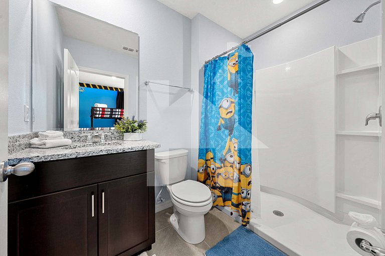 Vacation Home Near Disney, 6 bedrooms