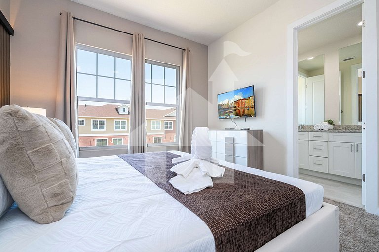 Vacation Home Near Disney, 3 bedrooms