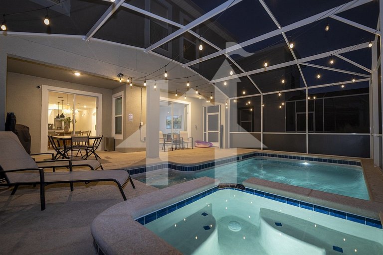 Vacation Home Near Disney, 6 bedrooms