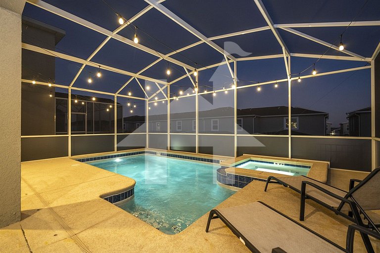 Vacation Home Near Disney, 6 bedrooms