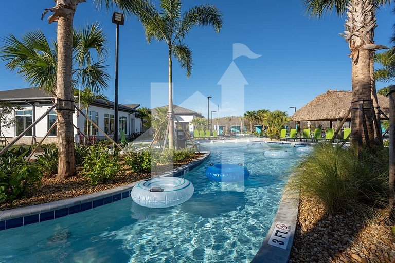 Vacation Home Near Disney, 8 bedrooms