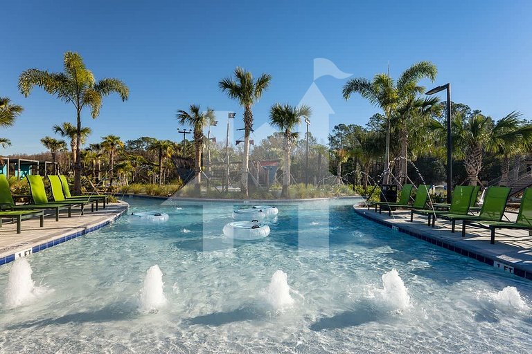 Vacation Home Near Disney, 8 bedrooms