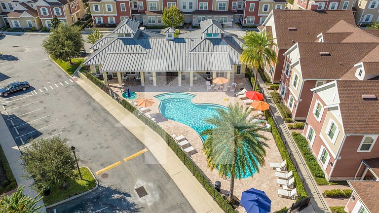 Vacation Home Near Disney, 4 bedrooms