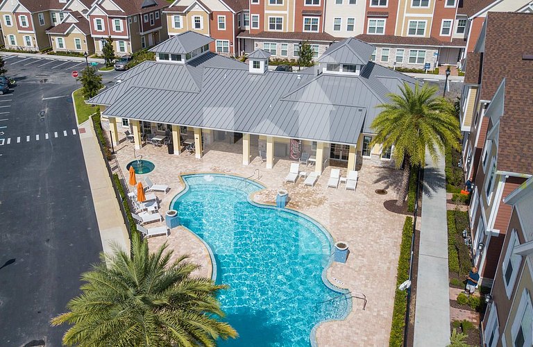 Vacation Home Near Disney, 4 bedrooms