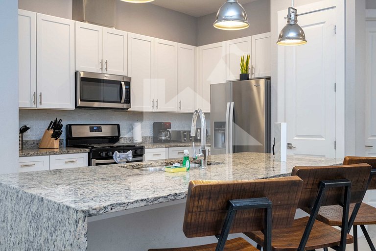 Vacation Home Near Disney, 4 bedrooms