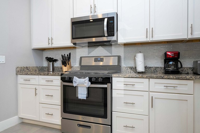 Vacation Home Near Disney, 4 bedrooms