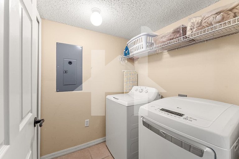 Vacation Home Near Disney, 3 bedrooms