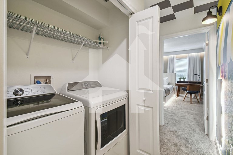 Vacation Home Near Disney, 4 bedrooms