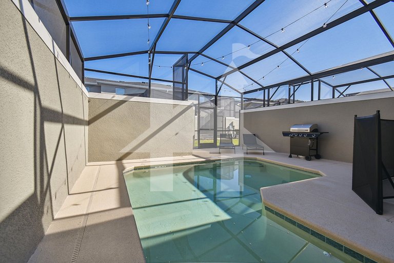 Vacation Home Near Disney, 4 bedrooms