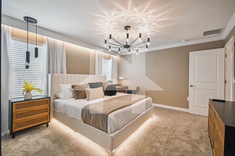 Vacation Home Near Disney, 4 bedrooms