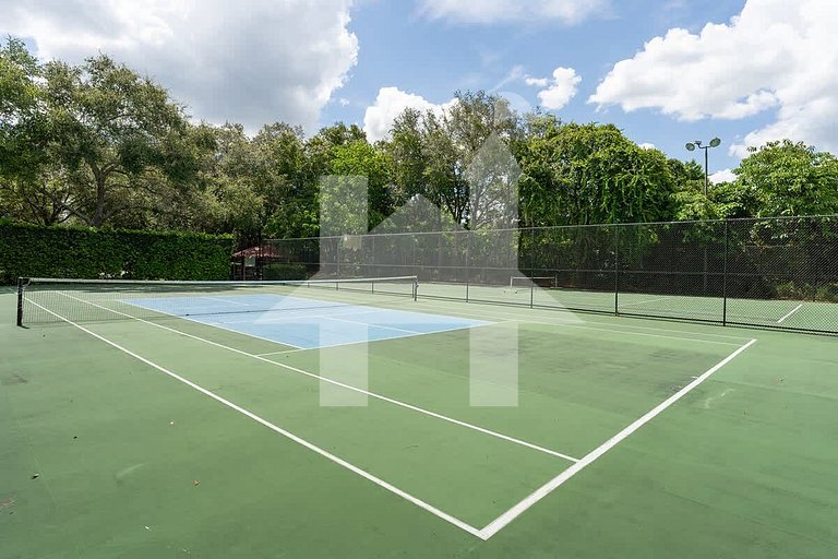 Vacation Home Near Disney, 4 bedrooms