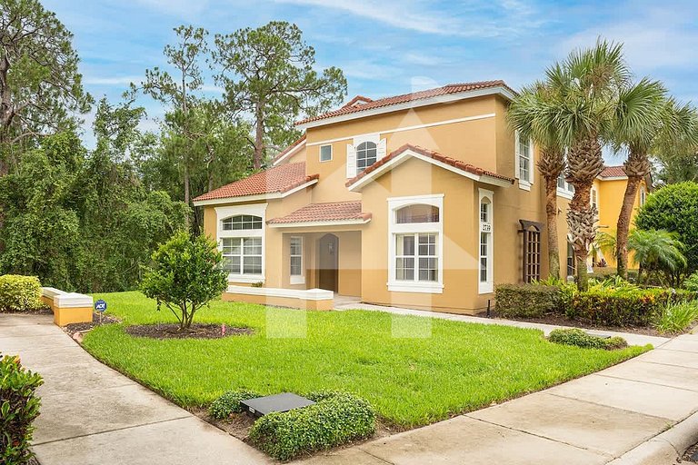 Vacation Home Near Disney, 4 bedrooms