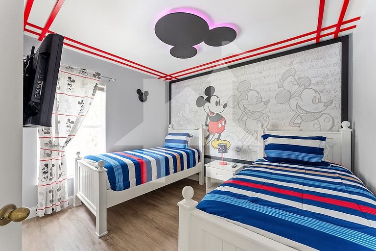 Casa de Férias Perto da Disney - 4 Quartos