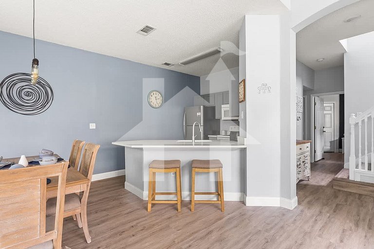 Vacation Home Near Disney, 4 bedrooms