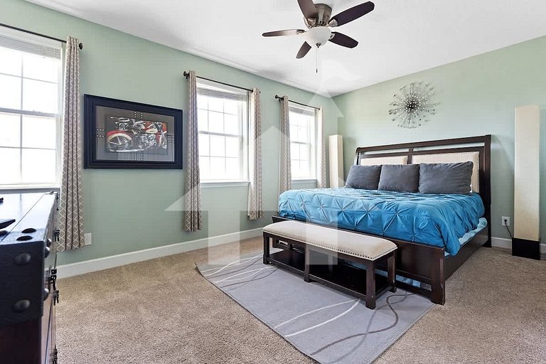 Vacation Home Near Disney, 4 bedrooms