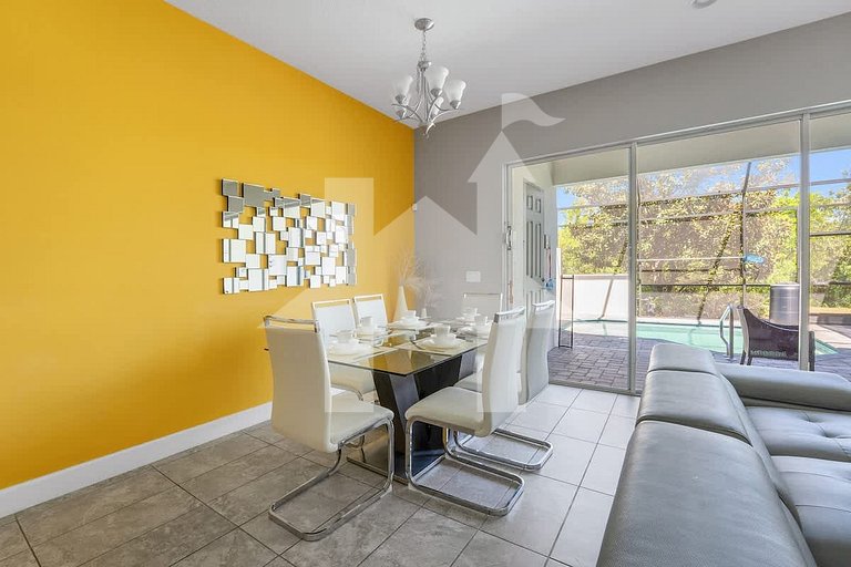 Vacation Home Near Disney, 4 bedrooms