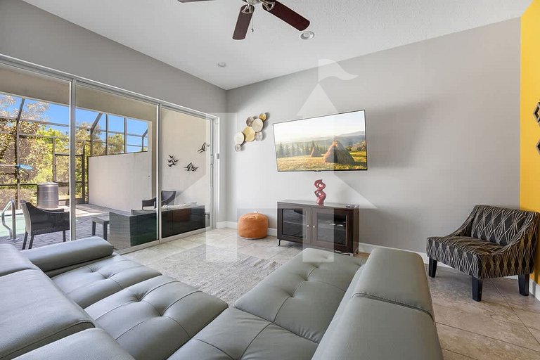 Vacation Home Near Disney, 4 bedrooms