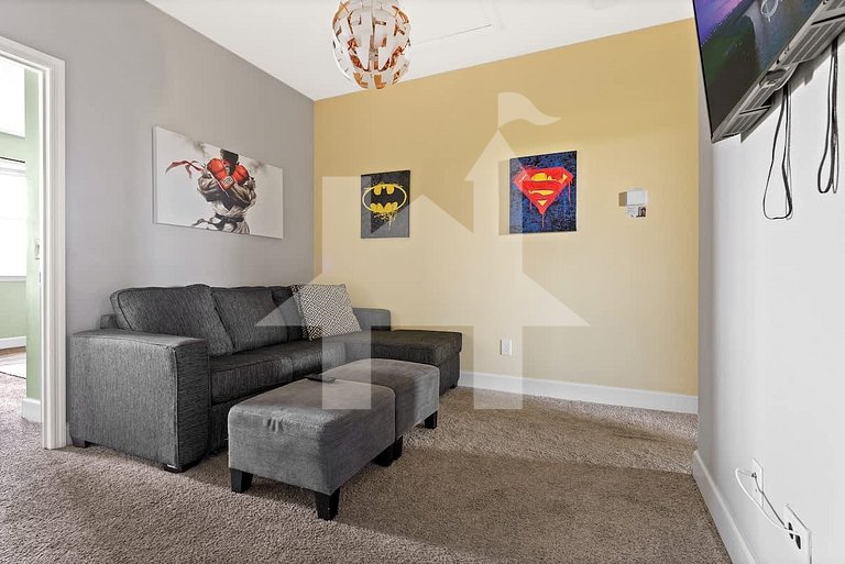 Vacation Home Near Disney, 4 bedrooms