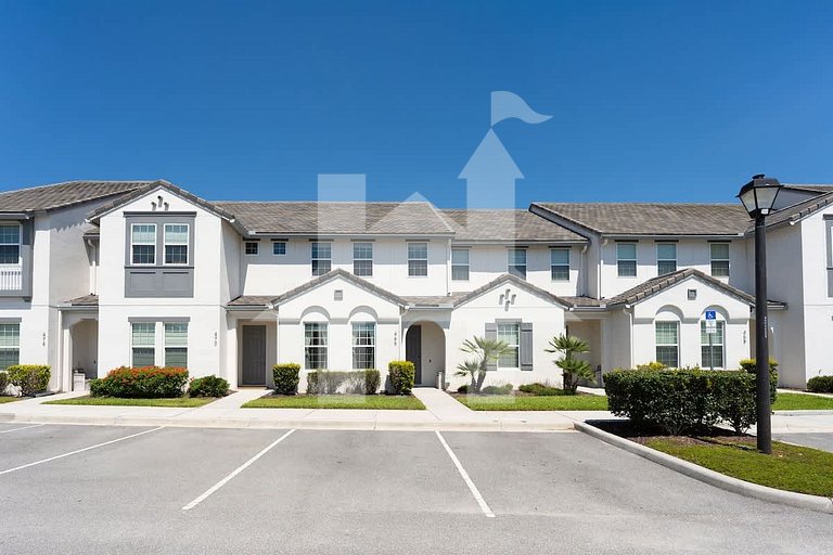 Vacation Home Near Disney, 4 bedrooms