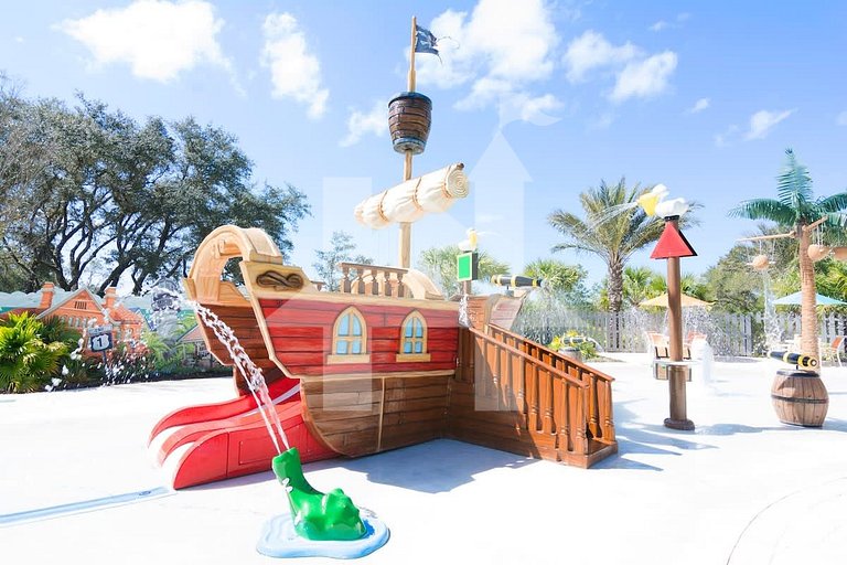 Vacation Home Near Disney, 4 bedrooms