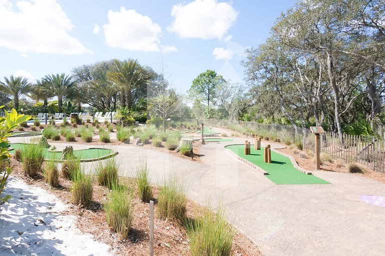 Vacation Home Near Disney, 4 bedrooms