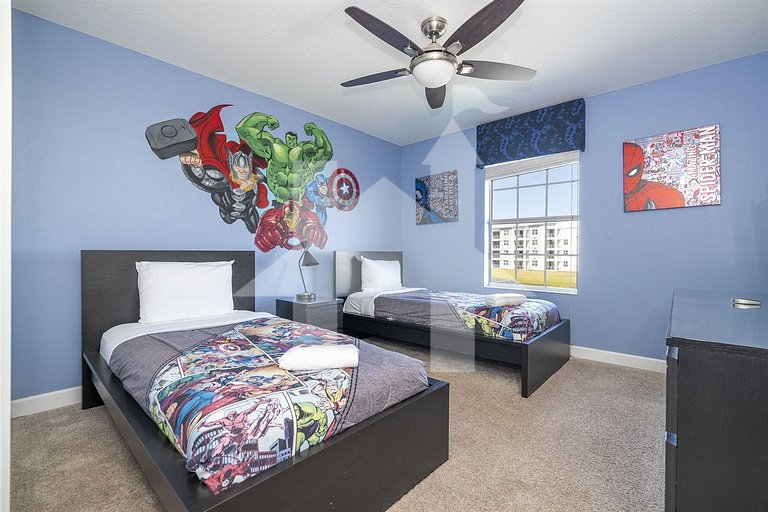 Vacation Home Near Disney, 4 bedrooms