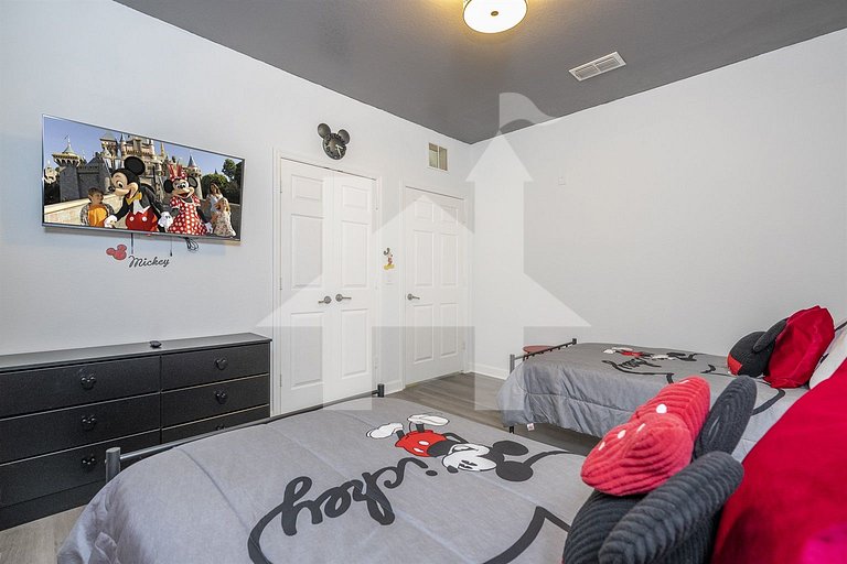 Vacation Home Near Disney, 3 bedrooms