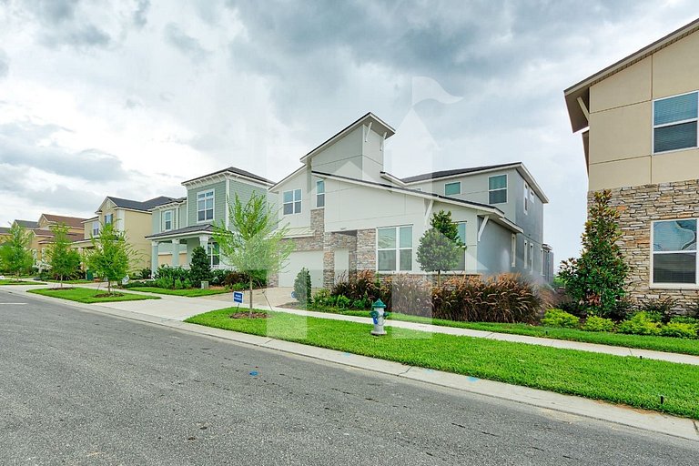 Vacation Home Near Disney, 5 bedrooms