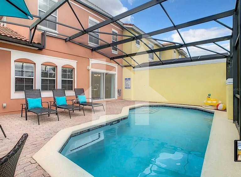 Vacation Home Near Disney, 4 bedrooms