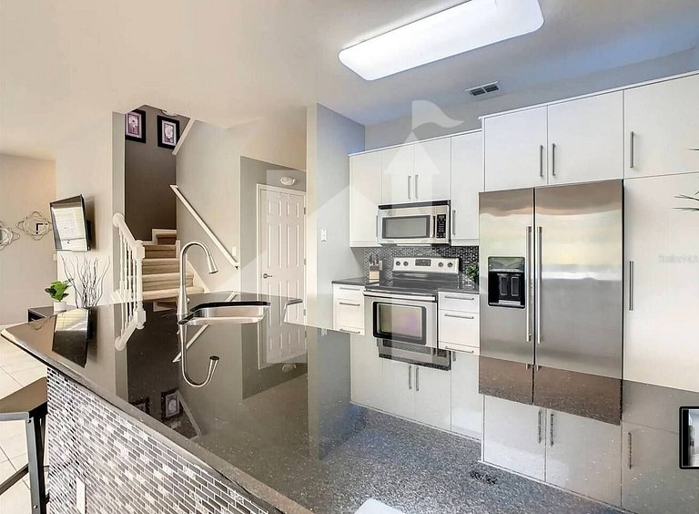 Vacation Home Near Disney, 4 bedrooms