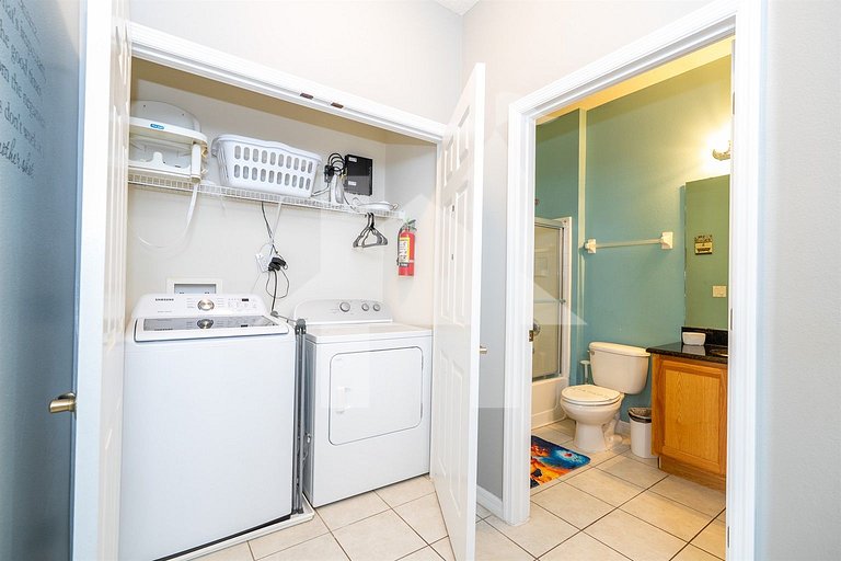 Vacation Home Near Disney, 4 bedrooms