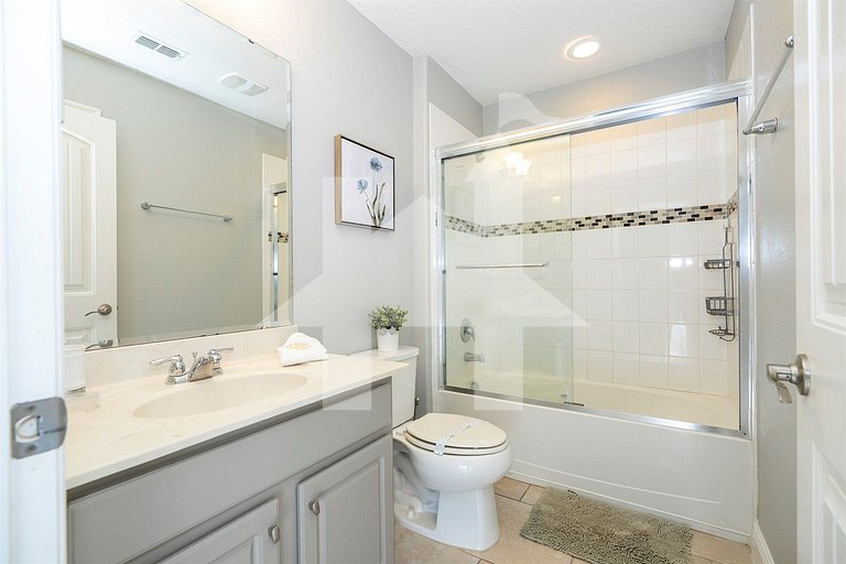 Vacation Home Near Disney, 6 bedrooms