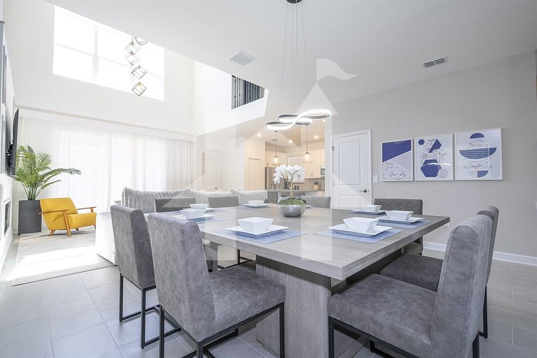 Vacation Home Near Disney, 5 bedrooms