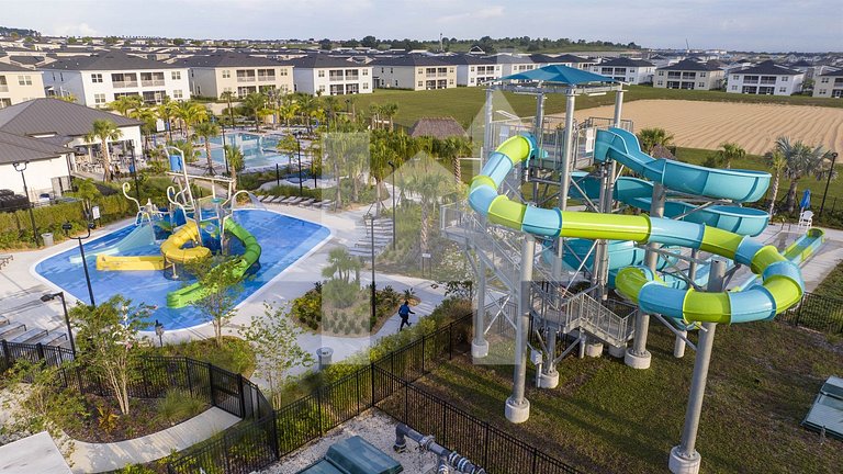 Vacation Home Near Disney, 5 bedrooms