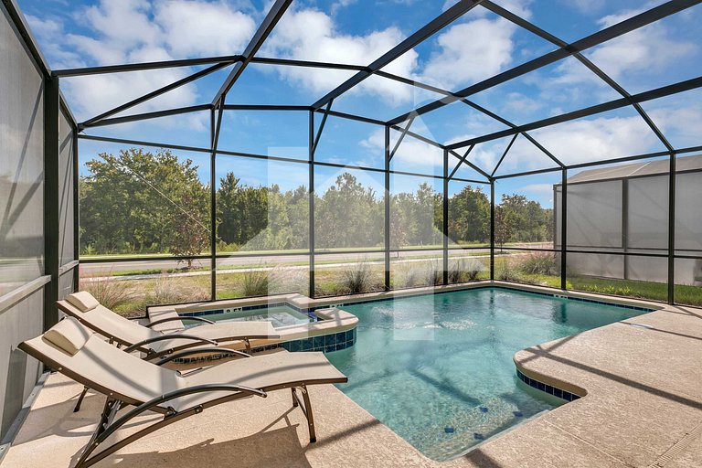 Vacation Home Near Disney, 6 bedrooms