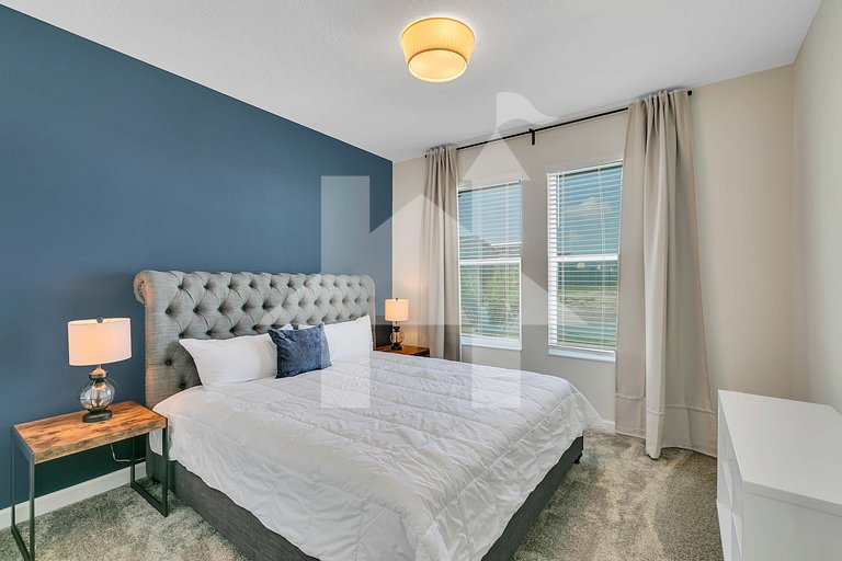 Vacation Home Near Disney, 6 bedrooms