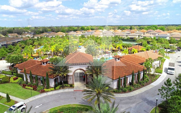 Vacation Home Near Disney, 7 bedrooms